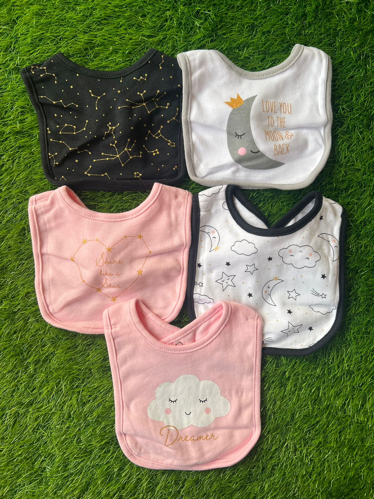 5 Pc Bib Set