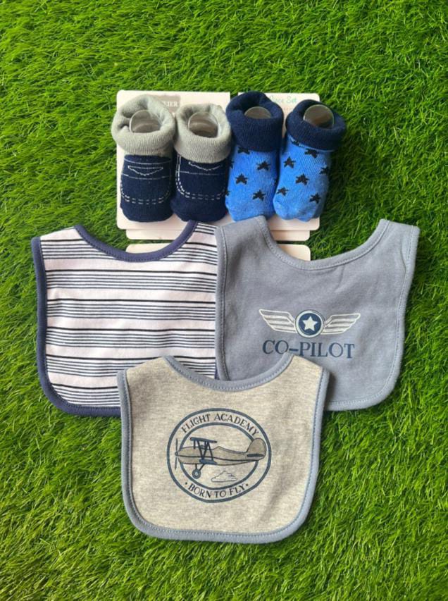 Bib Plus Socks Set