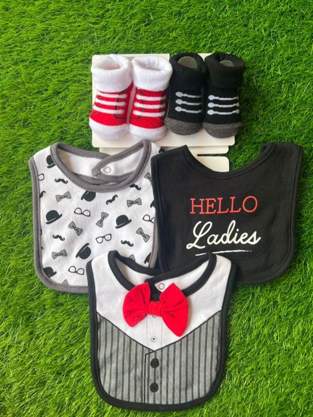 Bib Plus Socks Set